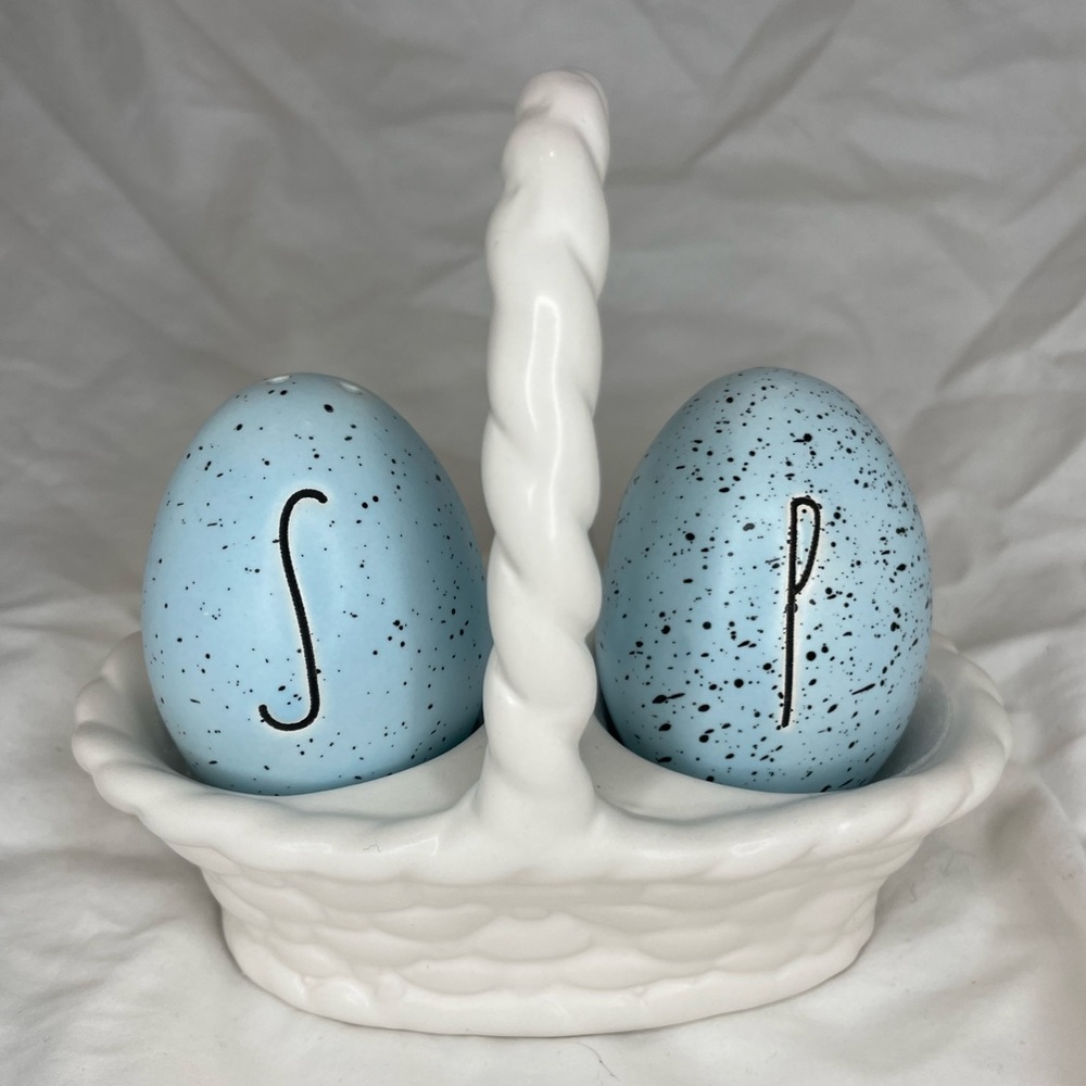 Rae Dunn Blue Robins / Easter Egg Salt & Pepper Shakers